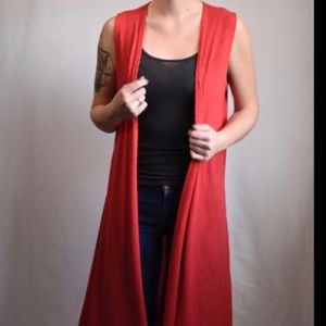 Red sleeveless duster rare find